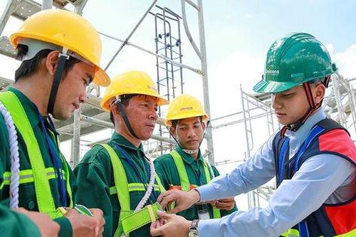 Khai thác tiềm năng của công nghệ để nâng cao an toàn và sức khỏe nghề nghiệp