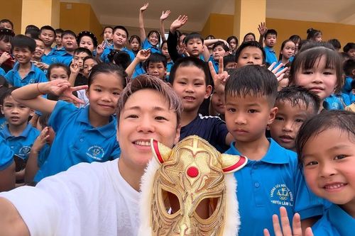 Bị Rodtang đấm gục vẫn kiếm bộn tiền, cao thủ Nhật Bản đến Việt Nam làm từ thiện