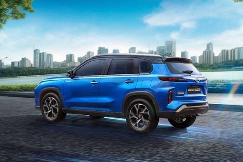 Toyota ra mắt xe 7 chỗ mới tại Ấn Độ, cùng nhóm với Innova