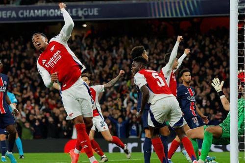 Lịch sử sang trang với Arsenal hay PSG?