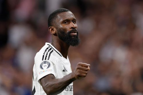 Kroos bảo vệ Rudiger