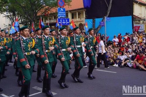 Những thông tin cần biết khi người dân xem diễu binh, diễu hành Lễ Kỷ niệm 50 năm thống nhất đất nước