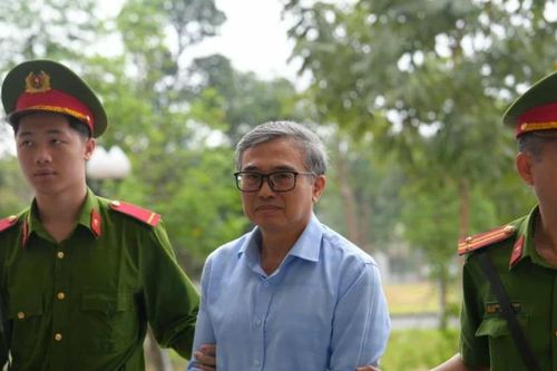 Cựu Thứ trưởng Bộ Công thương bị tuyên án 6 năm tù