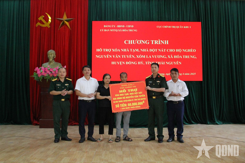 Quân khu 1 hỗ trợ xóa nhà tạm, nhà dột nát