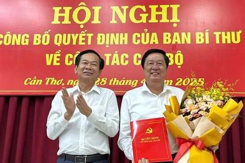 Bản tin 8H: Cần Thơ công bố quyết định của Ban Bí thư về công tác cán bộ