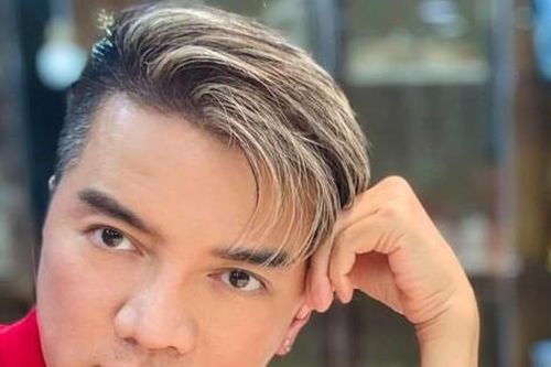 Chuyện gì đang xảy ra với Đàm Vĩnh Hưng?