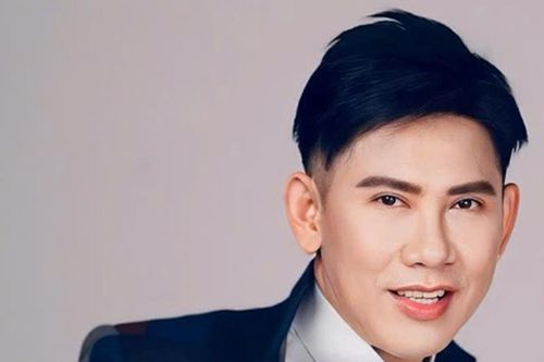 Ca sĩ Mai Tuấn 'Mưa bụi' U60: Sống độc thân kín tiếng, làm thầy giáo dạy Toán