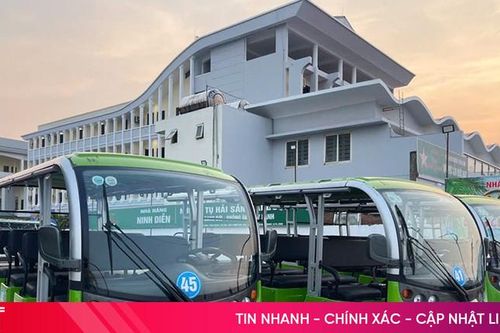 Đưa vào khai thác dịch vụ xe điện tại Khu du lịch Thiên Cầm