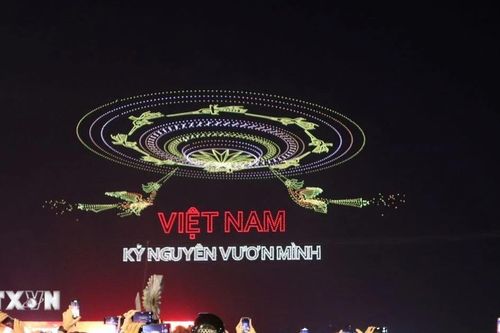 Tổng duyệt trình diễn drone mừng 50 năm thống nhất đất nước