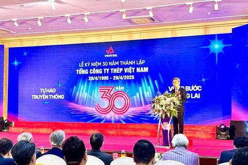 VNSTEEL phấn đấu nâng tổng công suất lên gần 10 triệu tấn thép mỗi năm