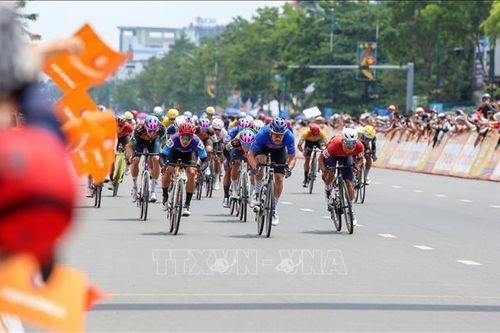 Giải đua xe đạp toàn quốc Cúp Truyền hình TP Hồ Chí Minh: Nguyễn Nhựt Phát thắng chặng 24