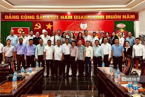 Hội Luật gia Tp.Cần Thơ: Ra mắt Chi hội Luật gia Văn phòng Thành hội