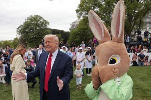 Ông Trump nói 'đang điều hành cả thế giới' và rất vui vẻ với nhiệm kỳ hai