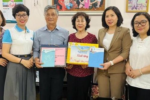 Hội LHPN Hà Nội tri ân các thế hệ phụ nữ đã cống hiến cho Tổ quốc