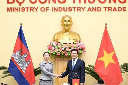 Việt Nam - Campuchia thống nhất nâng kim ngạch thương mại song phương lên 20 tỷ USD