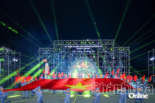 Tối nay (29-4), sẽ diễn ra chương trình chính luận nghệ thuật 'Sức sống Trường Sa'