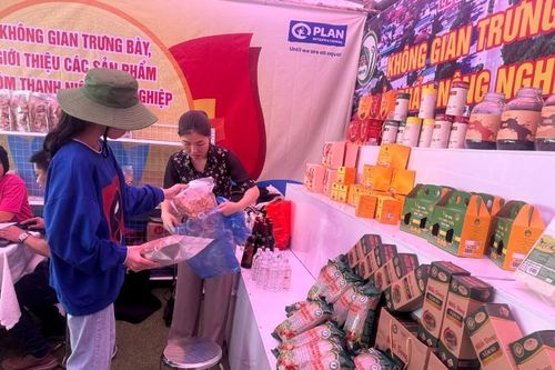 Lai Châu triển khai hiệu quả Cuộc vận động 'Người Việt Nam ưu tiên dùng hàng Việt Nam'