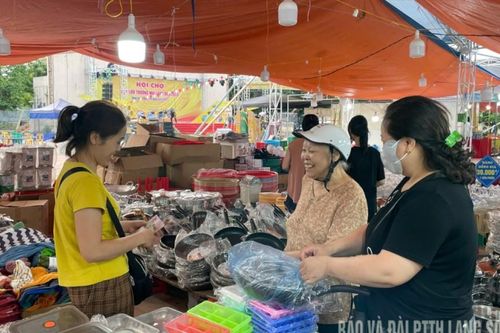 Hơn 130 gian hàng tại Hội chợ giao lưu thương mại Lạng Sơn 2025