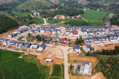 Để người dân vùng sạt lở an cư lạc nghiệp