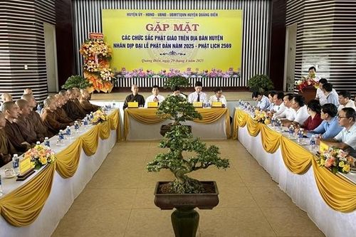 Quảng Điền gặp mặt các chức sắc Phật giáo trên địa bàn huyện