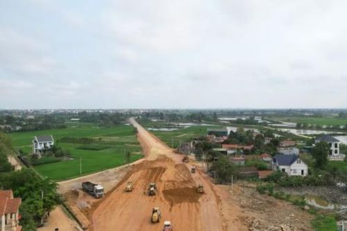 Đẩy nhanh tiến độ tuyến đường bộ ven biển Nga Sơn - Hoằng Hóa
