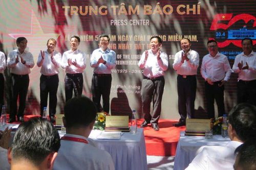 TP. Hồ Chí Minh: Khai trương Trung tâm Báo chí lễ kỷ niệm 50 năm thống nhất đất nước