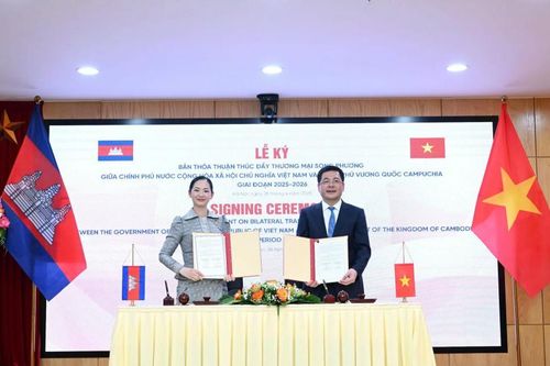Việt Nam - Campuchia ký thỏa thuận thương mại ưu đãi thuế quan đặc biệt