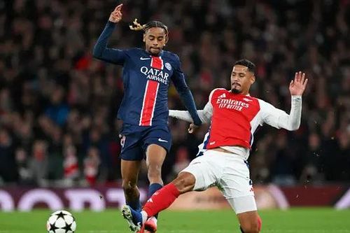 Arsenal sẵn sàng đối đầu với PSG