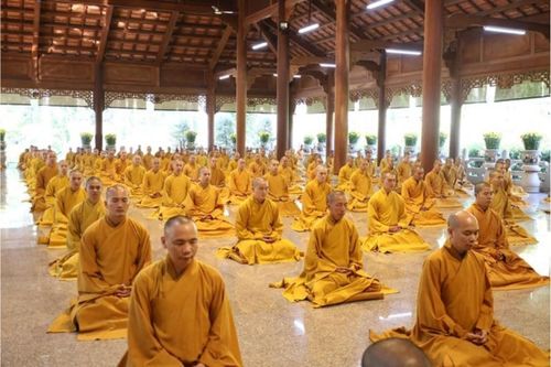 Nghĩ về pháp môn Tịnh độ ở Việt Nam