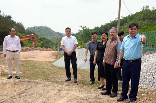 Đoàn công tác Đại sứ quán Ấn Độ tại Việt Nam làm việc với Ban Chỉ đạo dự án huyện Trùng Khánh