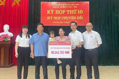Chi trả quyền lợi bảo hiểm Bảo an tín dụng cho gia đình khách hàng tại Quảng Hòa