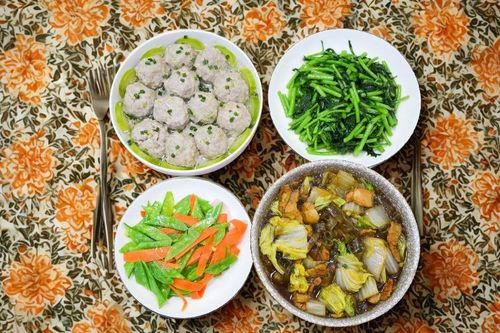 Nấu bữa tối ngon trọn vẹn chỉ trong chưa đầy 1 giờ: Đủ món mặn - rau - canh, nhanh gọn lại bổ dưỡng!