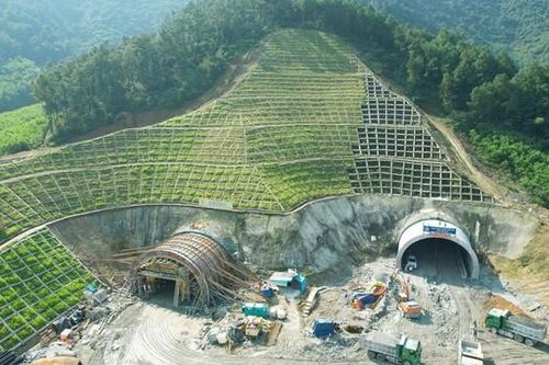 Đi Hà Tĩnh, Nghệ An dịp lễ 30/4 – 1/5: Cao tốc đã thông, cần lưu ý gì để tránh tắc đường?