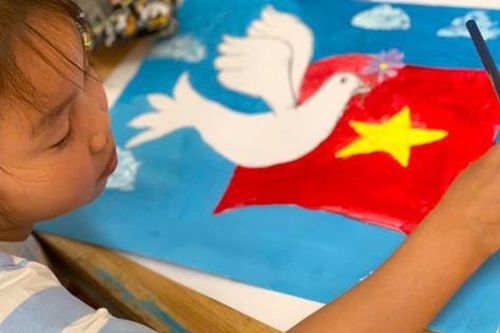 50 năm Ngày Giải phóng miền Nam, thống nhất đất nước qua góc nhìn nghệ thuật của học sinh