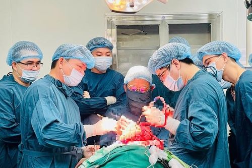 Ca phẫu thuật mang lại 'trang mới' cho cuộc đời nữ bệnh nhân