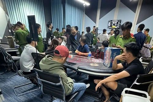 Triệt xóa tụ điểm đánh bạc hoạt động núp bóng CLB Poker
