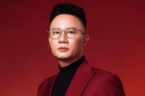 Nhạc sĩ Hoàng Bách: Tôi muốn bắt đầu tình yêu đất nước bằng những rung cảm nhỏ nhất
