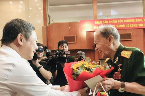 Giữ lửa truyền thống bước vào kỷ nguyên mới