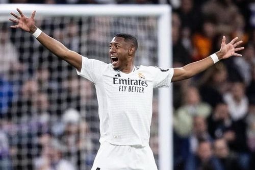 Real Madrid khủng hoảng hàng thủ