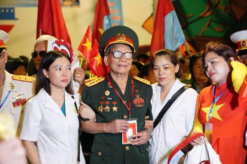Cuộc hành quân trong hòa bình của những cựu chiến binh ngày đại lễ