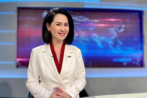BTV Thúy Hằng đang gây chú ý là ai?