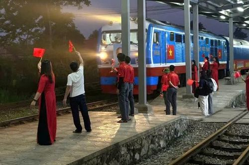 Tự hào trên hành trình 'Đoàn tàu Thống Nhất'