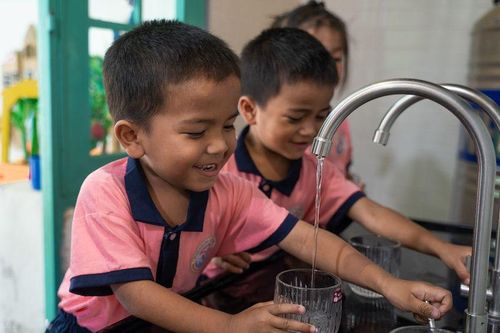 Hơn 2,2 tỷ đồng cải thiện chất lượng nước uống học đường tại Quảng Nam