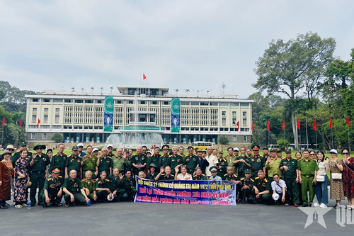 Về miền ký ức