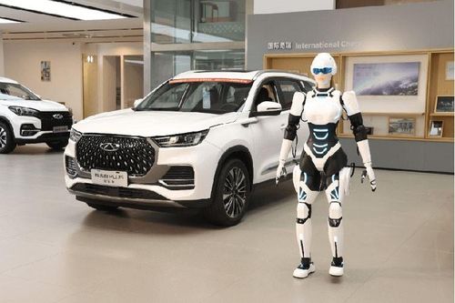 Robot có thay thế con người trong việc bán ôtô?