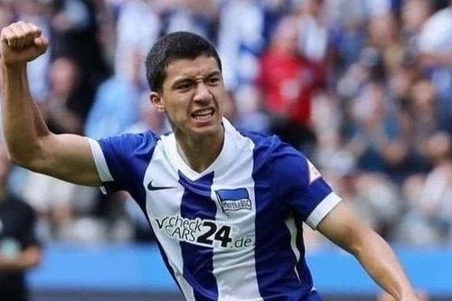 Tiền vệ Việt kiều 19 tuổi sắp gia nhập CLB Leverkusen là ai?