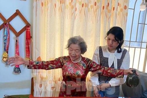 Chuyện ít biết về hành trình may cờ Tổ quốc cho chiến thắng Buôn Ma Thuột