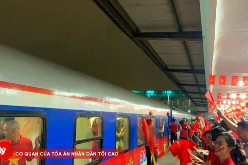 Hình ảnh 'Đoàn tàu Thống Nhất' lăn bánh - Lan tỏa niềm tự hào dân tộc