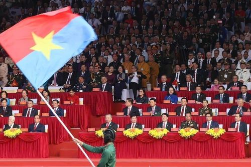 Lãnh đạo chính đảng, các nước chúc mừng 50 năm ngày thống nhất đất nước
