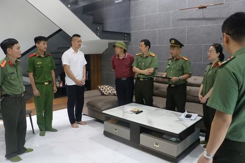 Phê chuẩn khởi tố Huấn luyện viên chiếm đoạt tiền của vận động viên